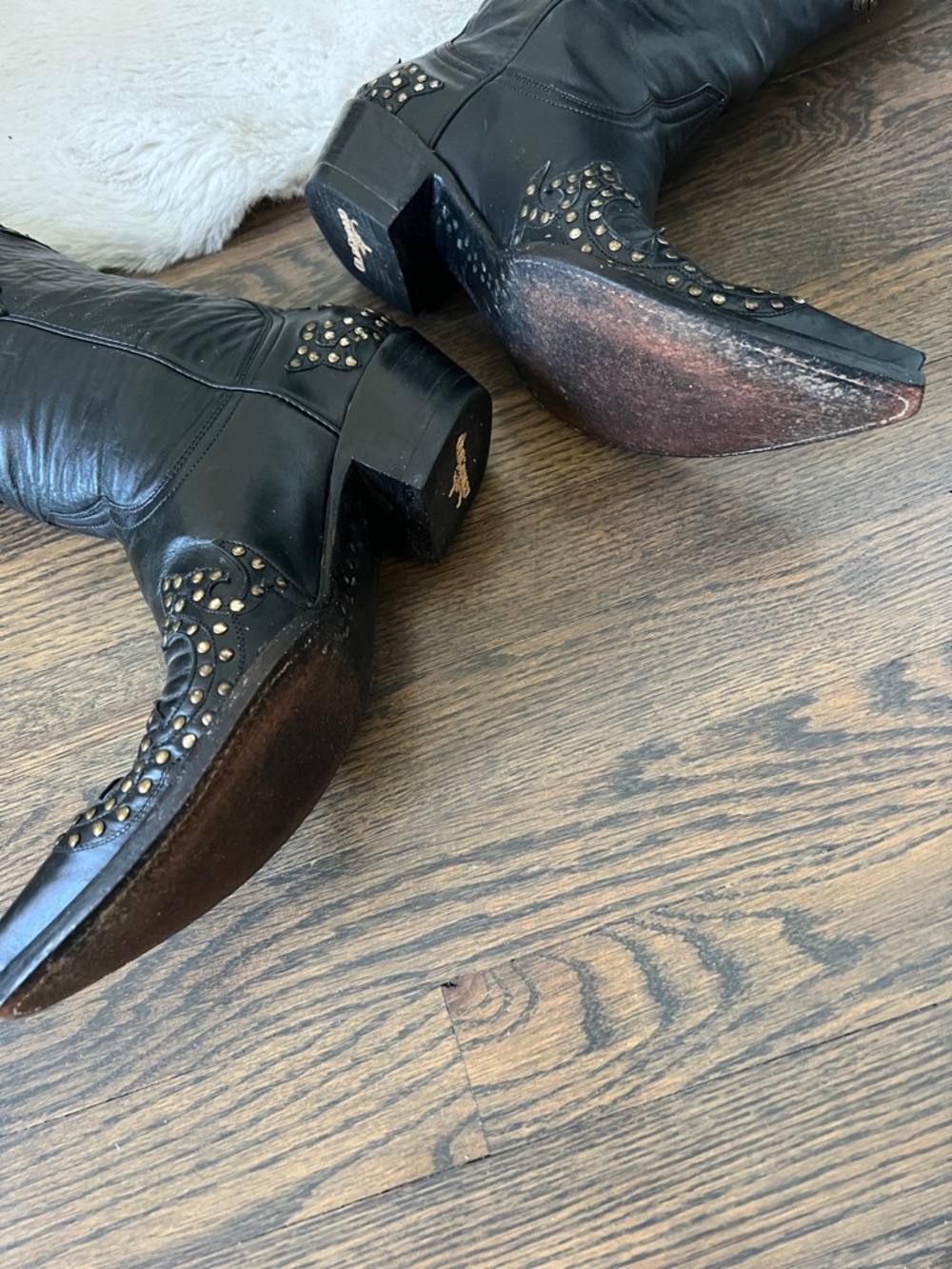 The Old Gringo Studded Black Leather Cowboy Boots, size 7.5 - Picture 16 of 16